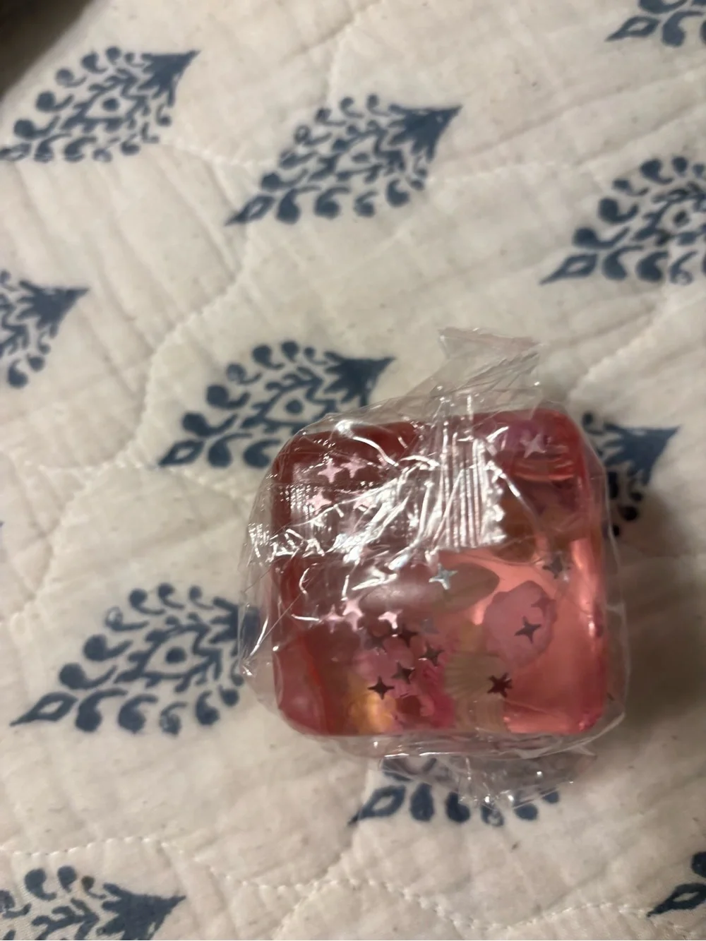 Mini Pink Sensory Water Cube Toy with Floating Charms